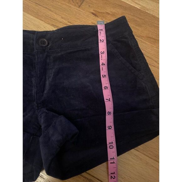 Motivi, women's black corduroy, casual cotton low rise, rolled hem shorts size 2 - Picture 7 of 8
